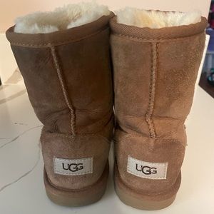 Classic ugg youth boots